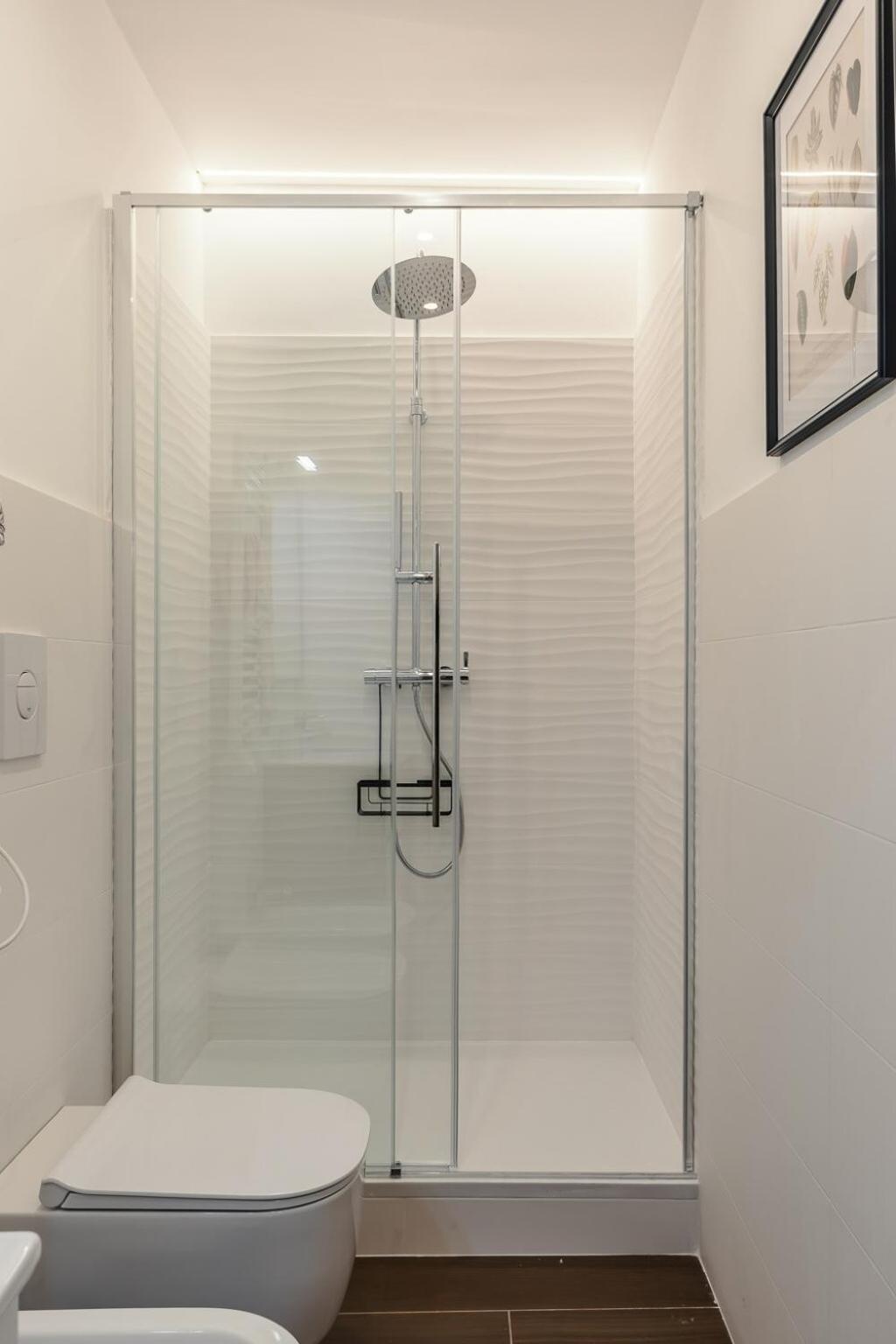 Apartment 2-bedroom Gem *